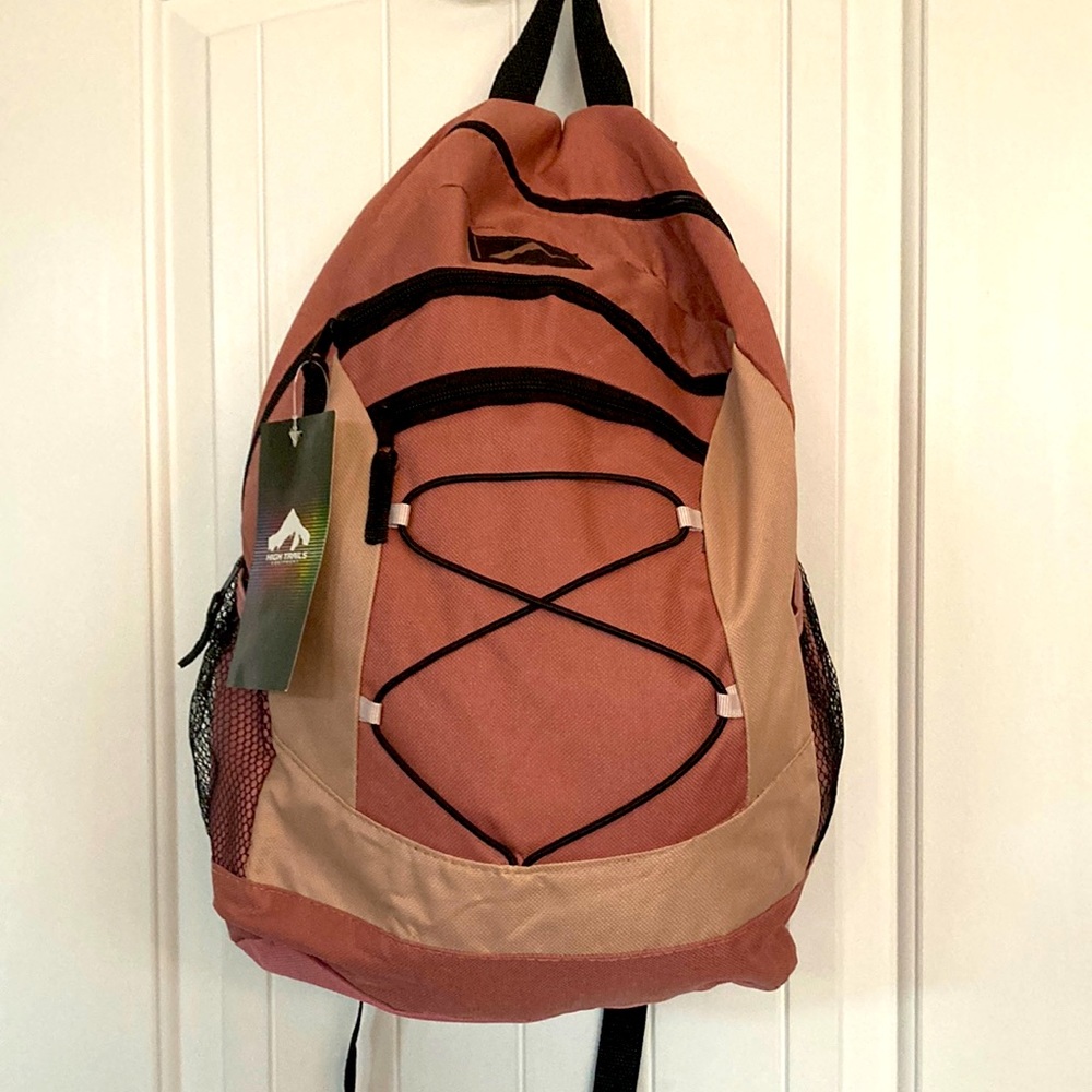 High Trails Multi Pocket Bungee Backpack BRAND NEW !!!